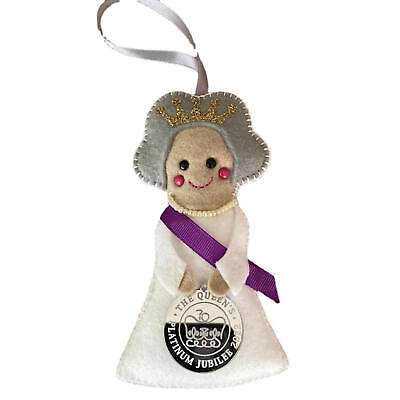 #ad Queen Elizabeth II Felt Pendant Tree Hanging Ornament Doll Platinum Jubilee Deco $7.44