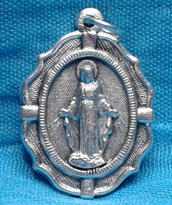 #ad Miraculous Medal Catholic Virgin Mary 1 1 4quot; XL Large Italy ME1a VERY NICE $1.75