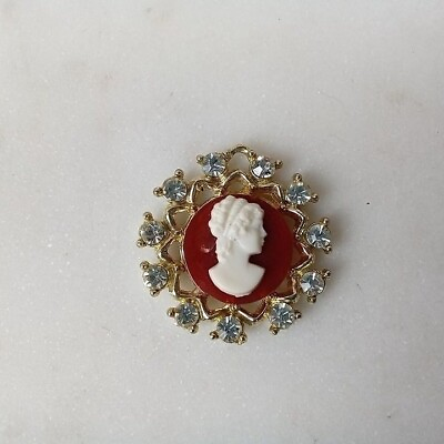 #ad Vintage Cameo Pendant 1quot; Victorian Style Rhinestone Lady Gold Tone Jewelry $12.71
