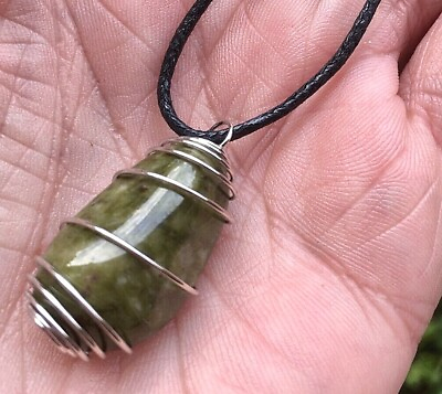 #ad SNOWFLAKE EPIDOTE POLISHED PENDANT SPIRAL 30mm 35mm NECKLACE CORD BAG amp; CARD GBP 4.99