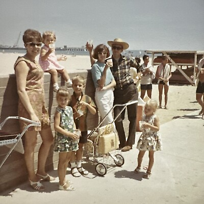 #ad VINTAGE PHOTO Santa Barbara California Beach 1967 Original Color Snapshot $9.99
