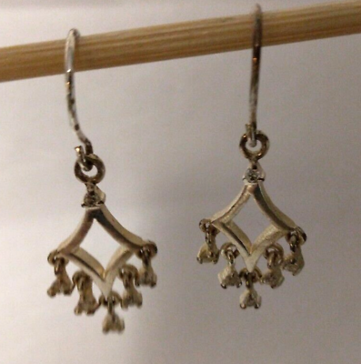 #ad Chandelier Silver Tone Vintage Earrings Simple Plain Light Weight Small VTG $9.25