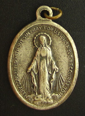 #ad Vintage Mary Miraculous Medal Religious Holy Catholic $7.19