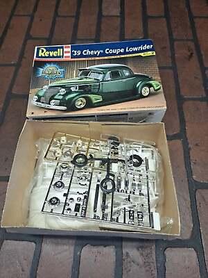 #ad Revell #x27;39 Chevy Coupe Lowrider Series Model Kit 1:24 #85 2362 2001 $32.00