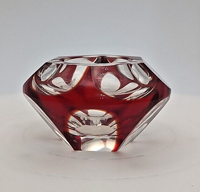 #ad BEAUTIFUL CZECH VINTAGE BOHEMIAN CUT CRYSTAL RUBY TO CLEAR ASHTRAY 3.8quot; c1970 vg $34.90