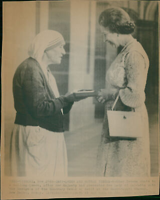 #ad Mother Teresa Vintage Photograph 1101930 $13.90