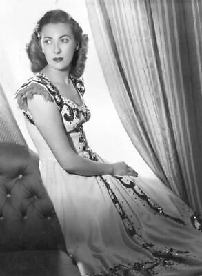 #ad 1940 Dame Vera Lynn In A Studio Portrait OLD PHOTO AU $9.00