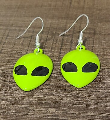 #ad Alien Dangle Fun Funky Earrings. Green in color with big bold black eyes. $7.50