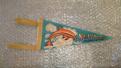 #ad Sea World Vintage Pennant Flag Souvenir 11.5quot; $19.99