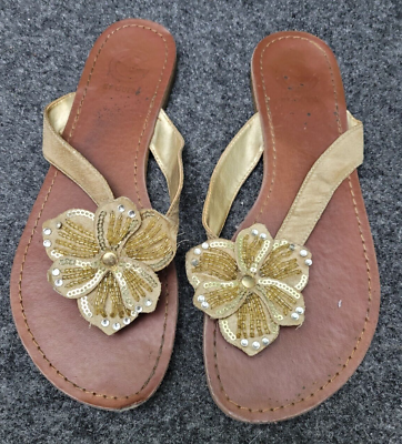 #ad Guess Golden Bronze Floral Thong Sandals Size 6.5 Gold Flip Flops Outdoor BB7 $12.99