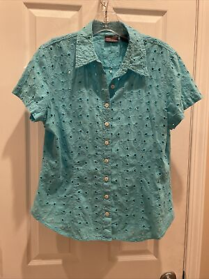 #ad Chicos Women’s Size 2 Beautiful Blue short sleeve button down blouse Gorgeous $17.59