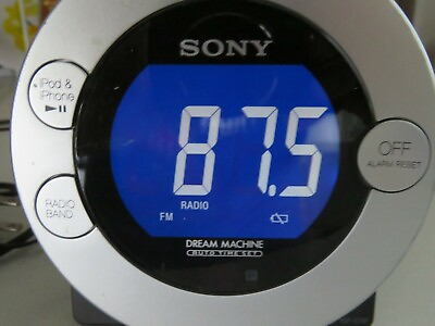 #ad Sony Dream Machine ICF C7iP FM AM Clock Radio 30 Pin iPod iPhone Dock $19.99