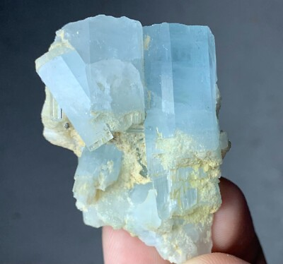 #ad 155 Cts Natural Color Aquamarine Crystal From Skardu Pakistan $120.00