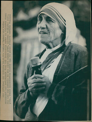 #ad Mother Teresa Vintage Photograph 1101935 $15.90