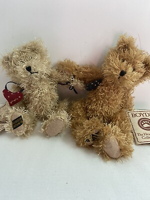 #ad VTG Boyds Heirloom series teddy bears holding hands red and blue hearts 7quot; $5.99