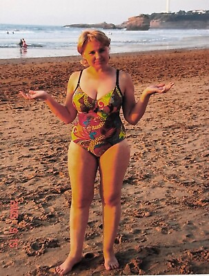 #ad 2005 Busty Curvy Woman Swimsuit Bikini Sea Vintage Photo $14.50