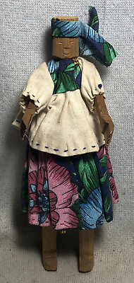 #ad Vintage Hand Carved RARAMURI Or TARAHUMARA Wooden Doll $20.00