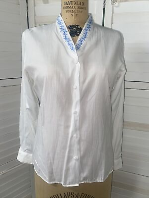 #ad Pendleton Women#x27;s White Rayon Button Front Shirt Blouse LS With Embroidery Sz 6 $15.00