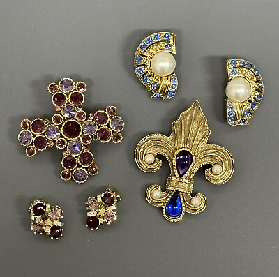 #ad Vintage Maltese Cross Fleur De Lis Brooch Earrings Rhinestones Purple Blue Lot $49.95